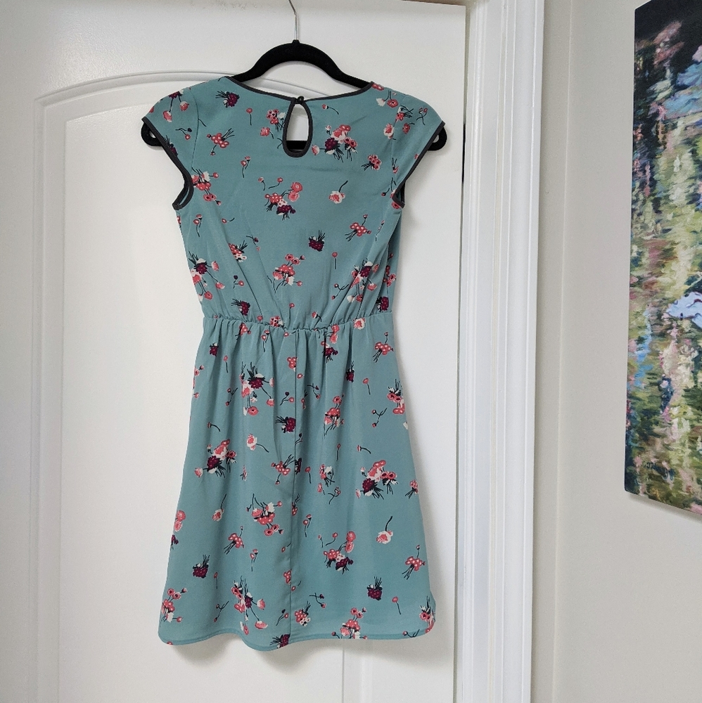 Xhilaration // Turquoise Floral Print Dress - Picture 5 of 10